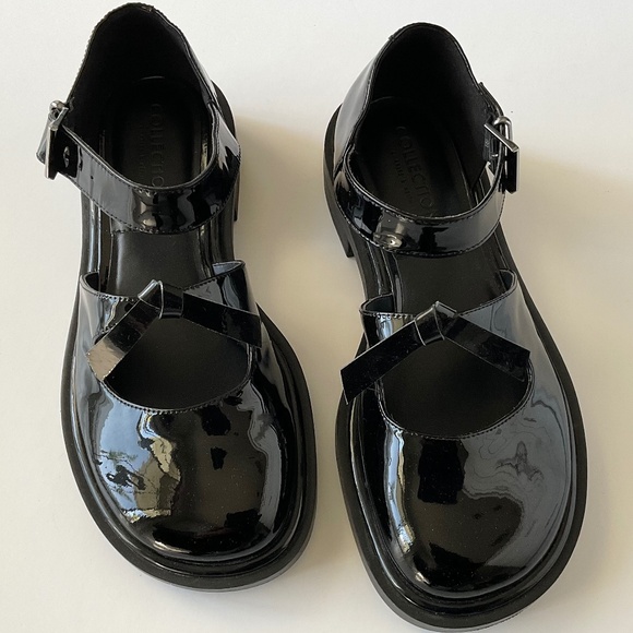 CHARLES & KEITH  Rumi Black Patent Leather Bow Tie Chunky Mary Jane  EU 36 NWOT - Picture 2 of 11